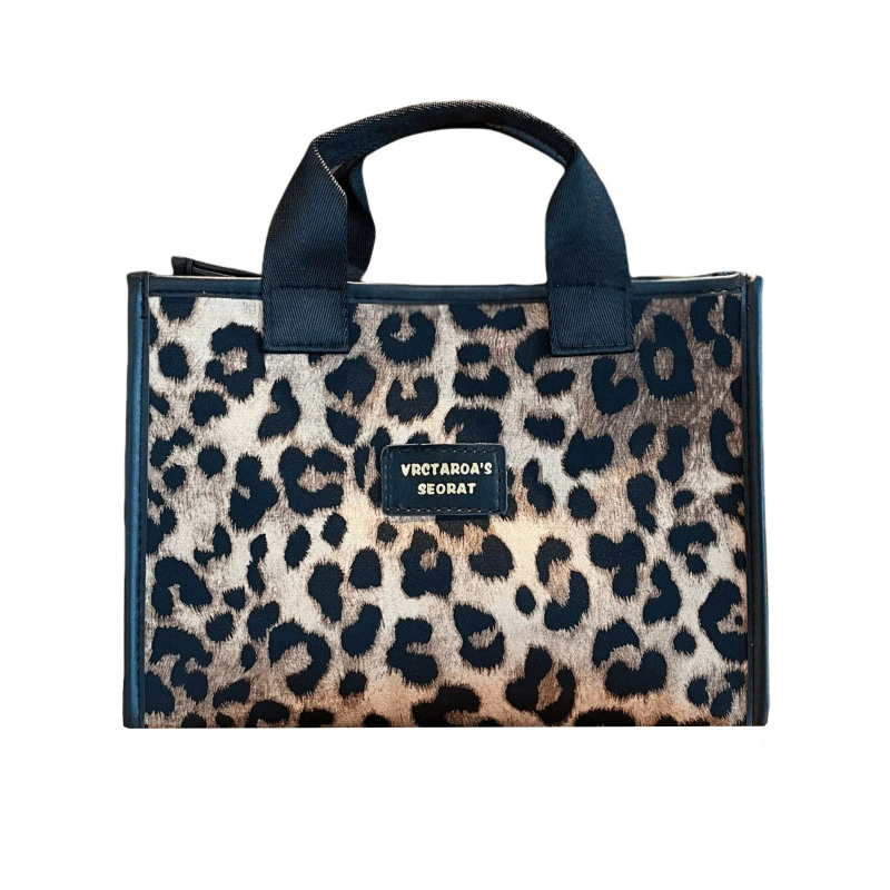 Fashionable universal shoulder bag with glass, handheld linen bag, feeding bottle for mother and baby