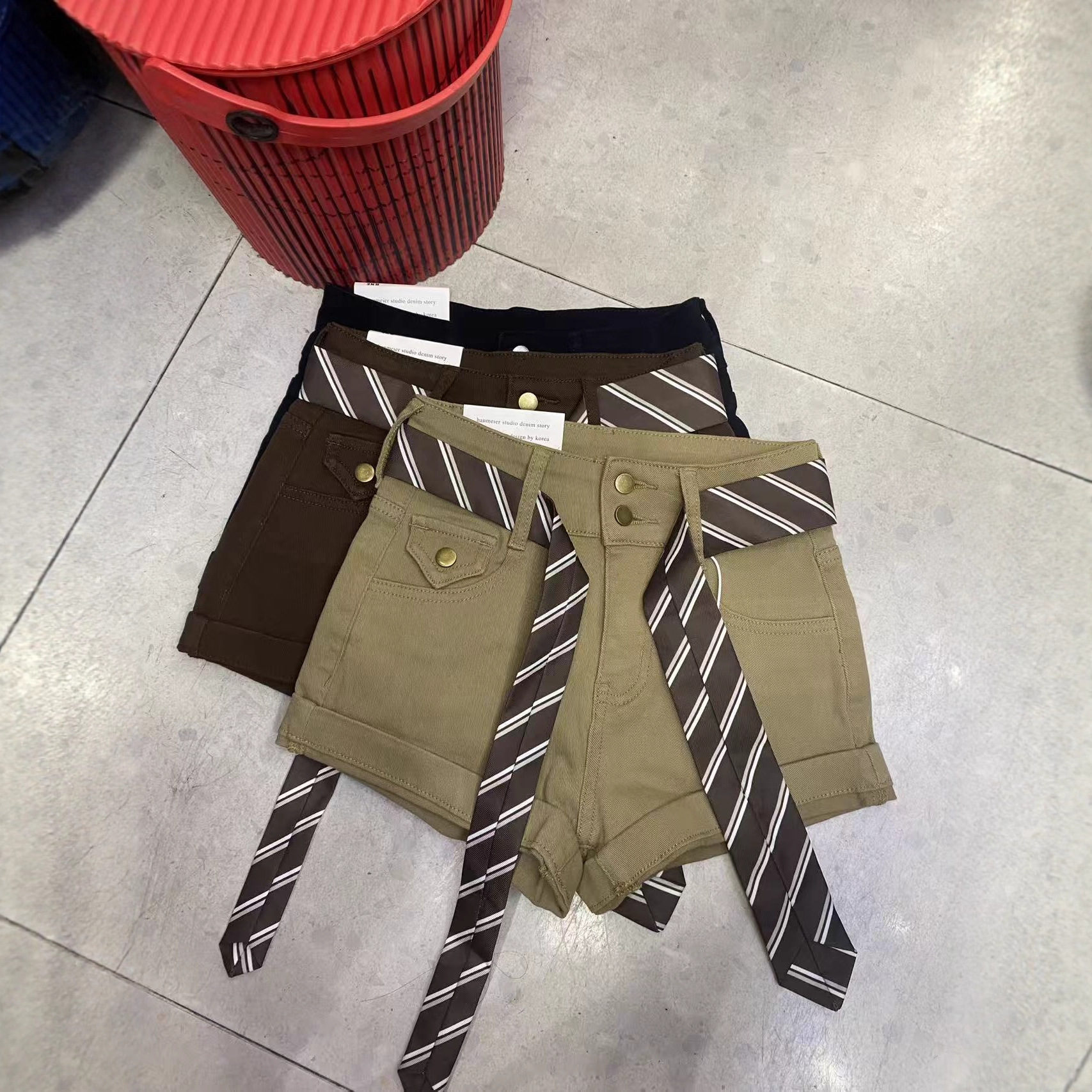 Summer New Niche Design Tie Suspender Jumpsuit Shorts for Women Korean Style Loose Slimming Look Wide Leg Shorts 7019