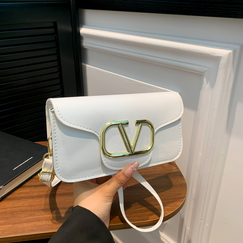 Underarm Retro Bag Women's Shoulder Small Square Bag 2025 New V-Word Fashion Handbag Fashion Solid Color High-end Sense Underarm Retro Bag Women's Shoulder Small Square Bag 2025 New V-Word Fashion Handbag Fashion Solid Color High-end Sense