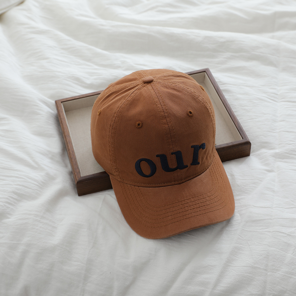 Sombreros de primavera coreanos bordados seleccionados, sombreros de béisbol de moda para niños, letras para niños, sombreros de lengua de pato salvajes