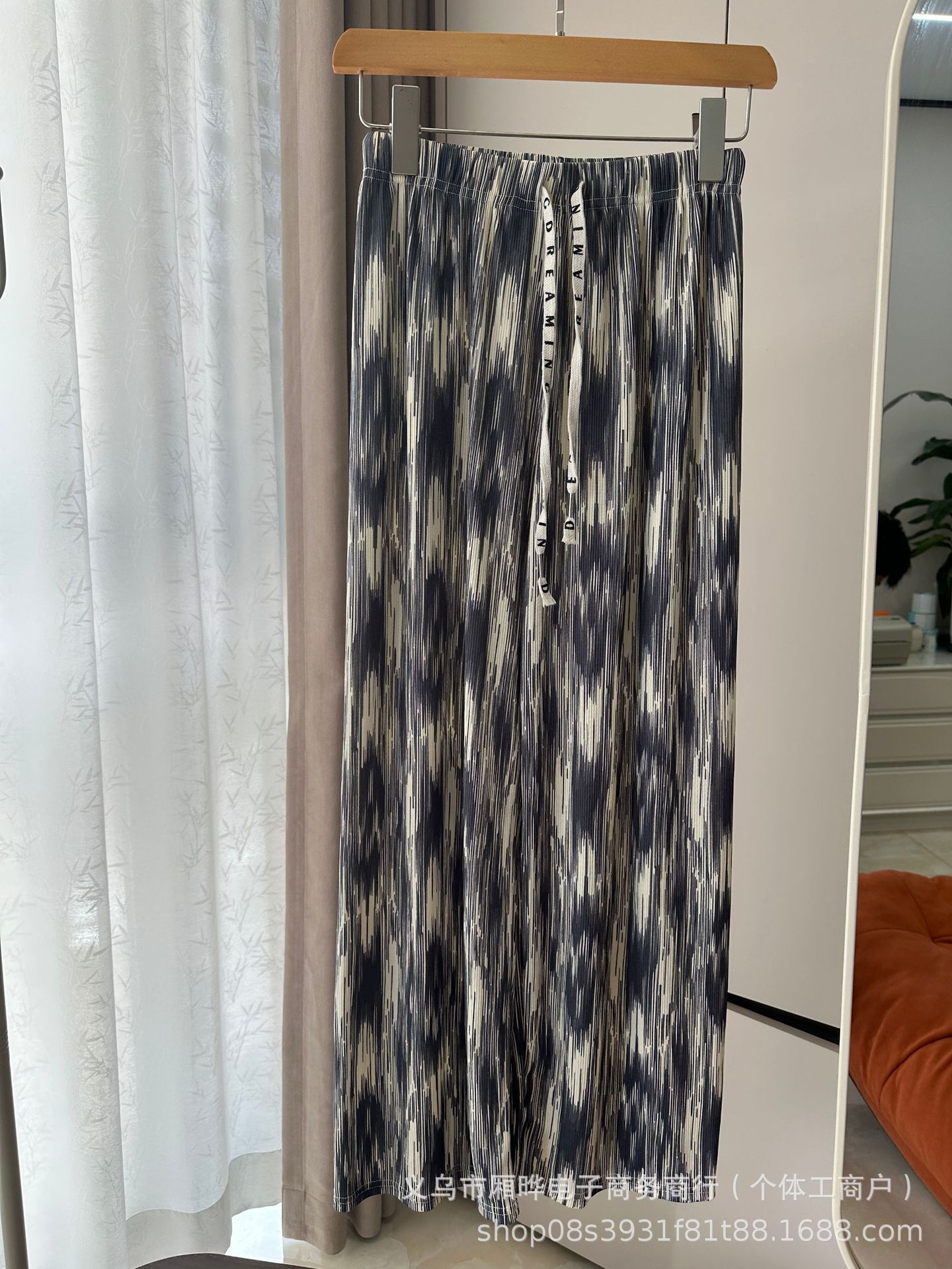 2025 nuevas mujeres de primavera y verano, pantalones anchos teñidos de seda de hielo, cintura alta, pantalones rectos sueltos, caída, todo fósforo, delgado