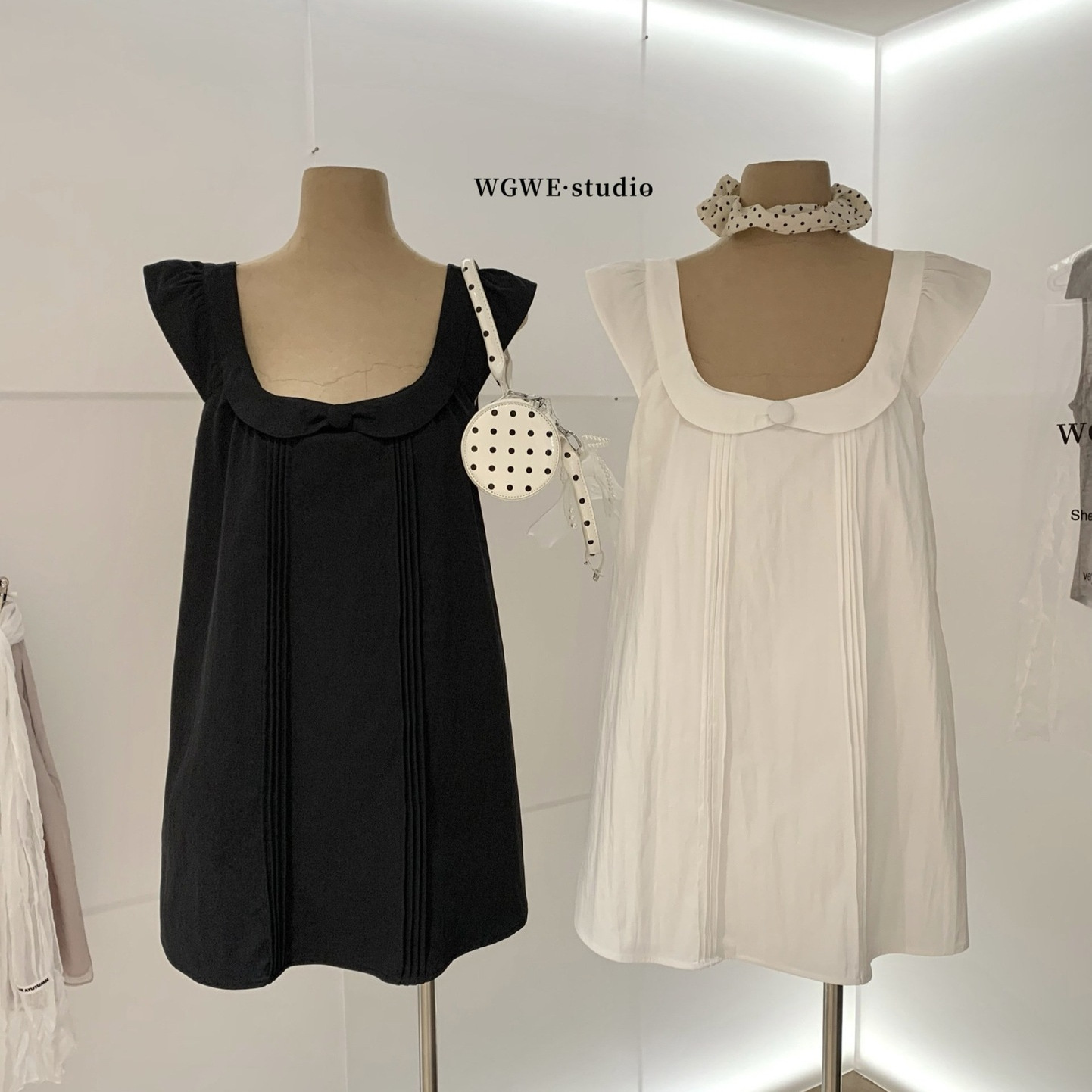 WGWE 2026 여름 여성복 한국 스타일 심플 루즈 슬림 A라인 인형 칼라 플라잉 소매 원피스 W9970