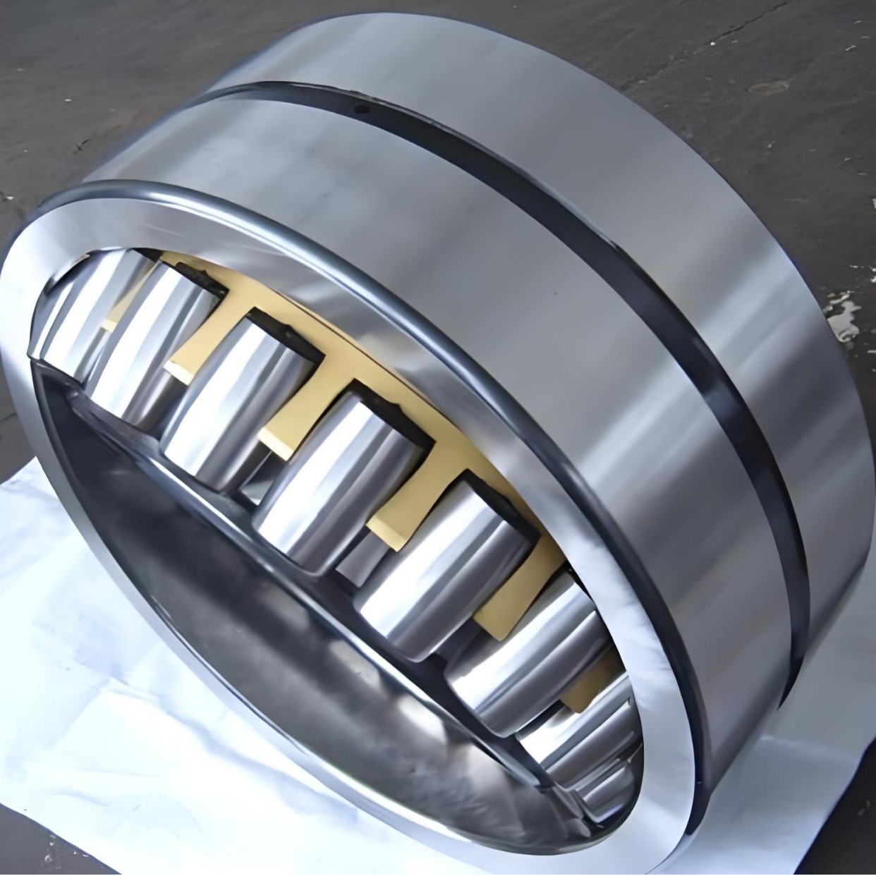 单列圆柱滚子轴承190RU51 190 300 46