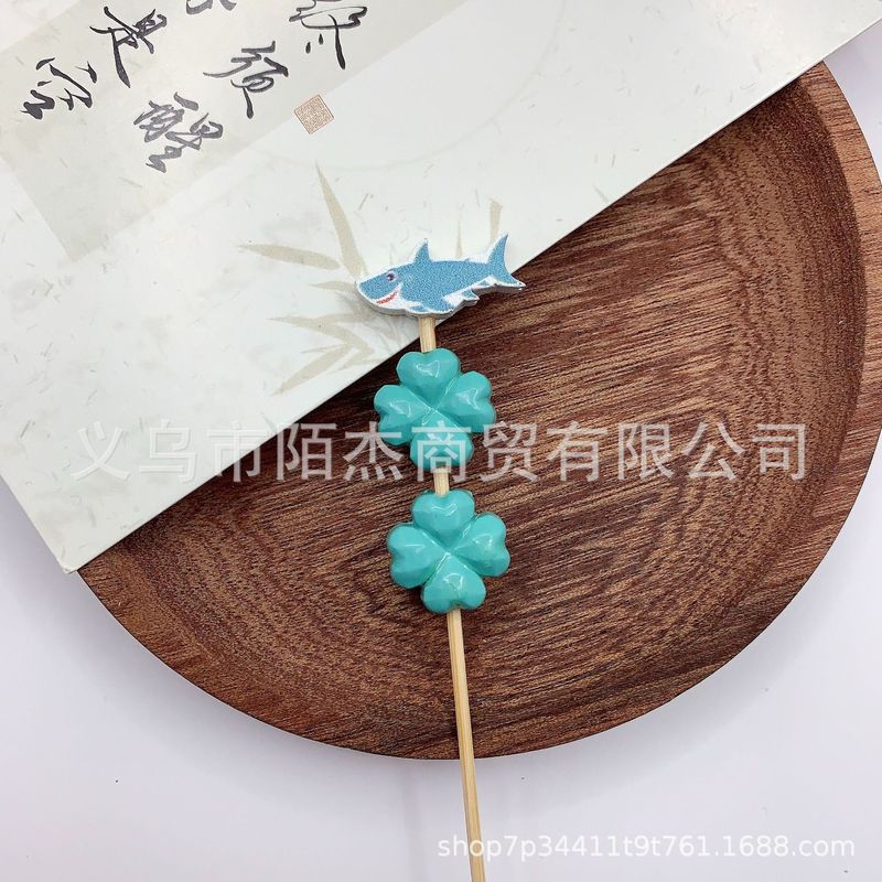 新しいソリッドカラーアクリル 14 ミリメートルストレートホール愛四つ葉のクローバー DIY ネックレス携帯電話チェーンビーズルースビーズジュエリーアクセサリー|undefined