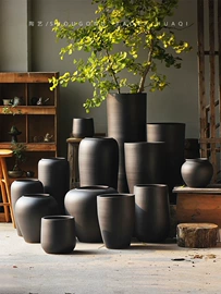 装饰花瓶;陶瓷工艺品;酒壶