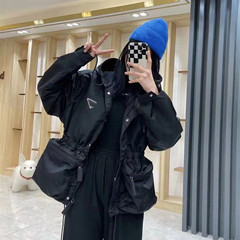 2025早秋原标P家休闲百搭三角铁标LOGO连帽收腰薄款风衣外套女