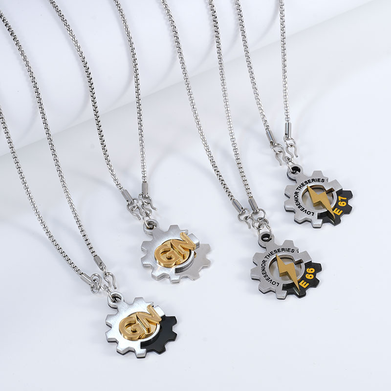Cross-border European and American Stainless Steel Gear Necklace Hip Hop Sweater Necklace Thai Opera Senior Sister Can Love Me Couple Necklace