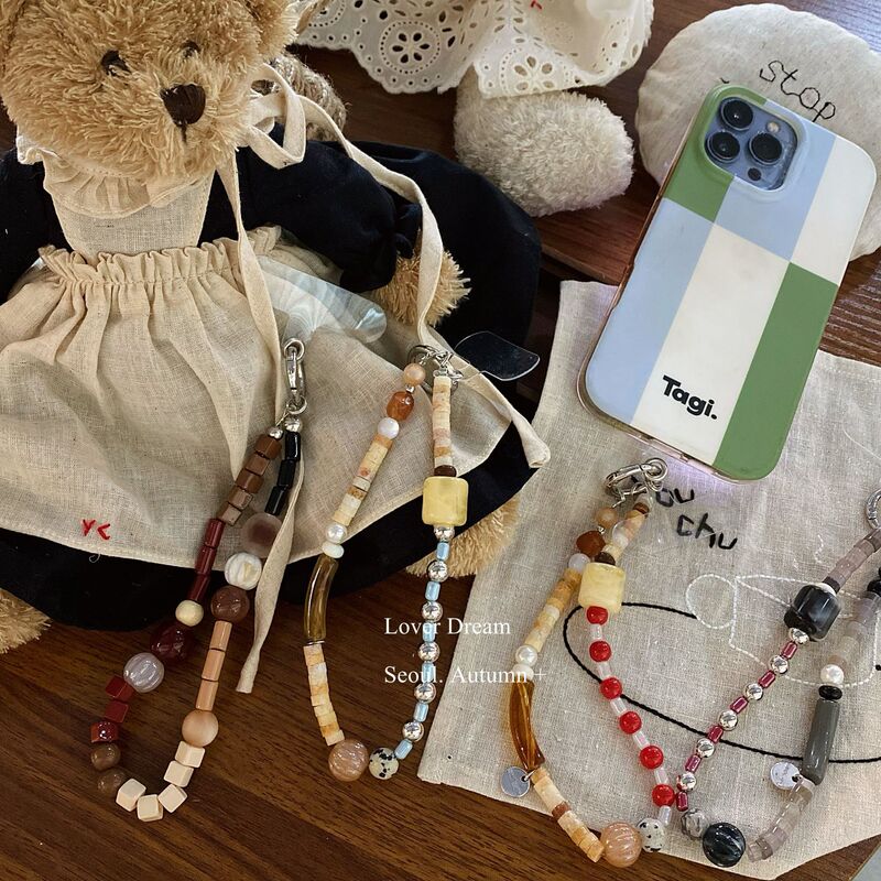 Korean 2026 New Coffee-Colored Stone Bead Phone Strap Pendant, Fashionable and Versatile Universal Phone Accessory