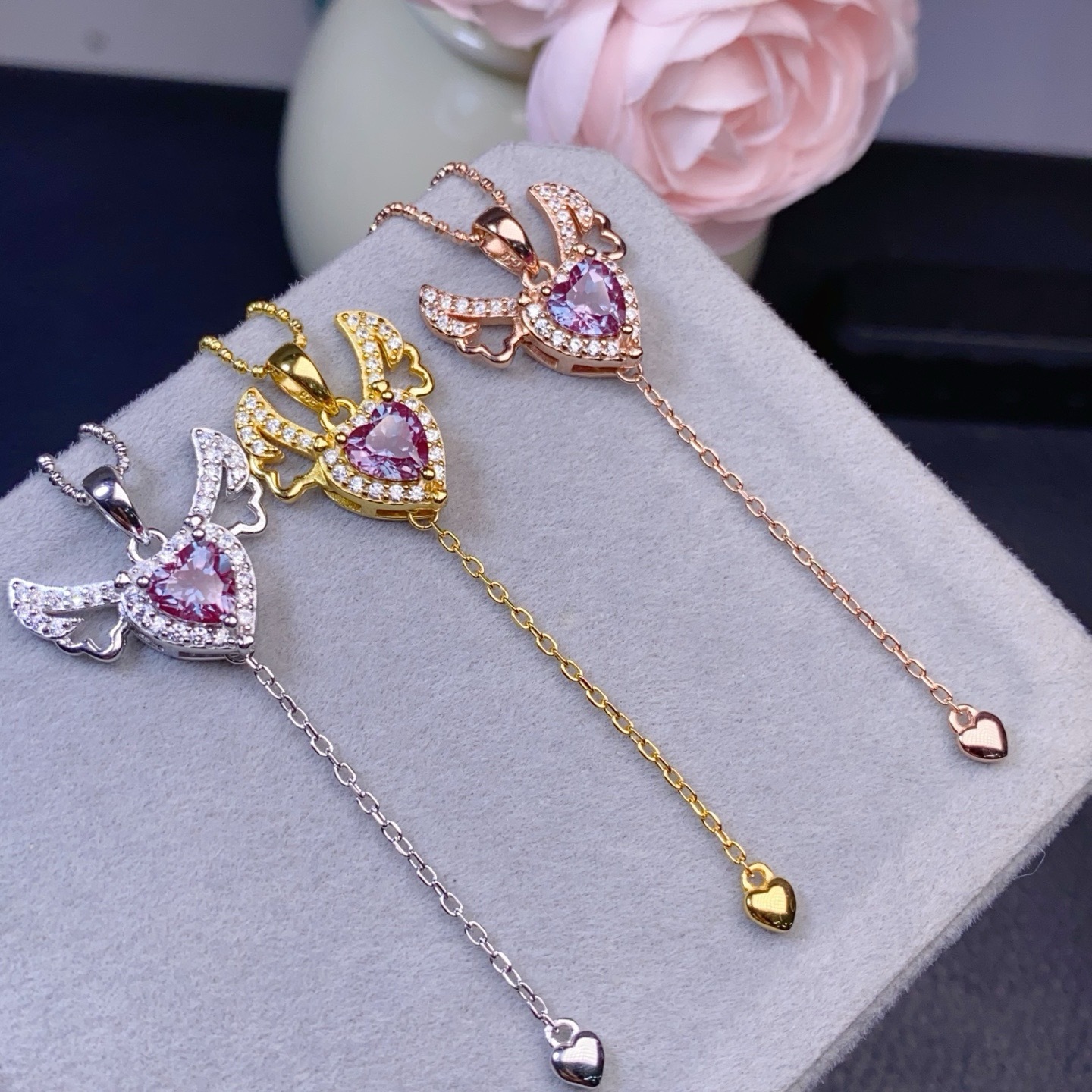 Pendant