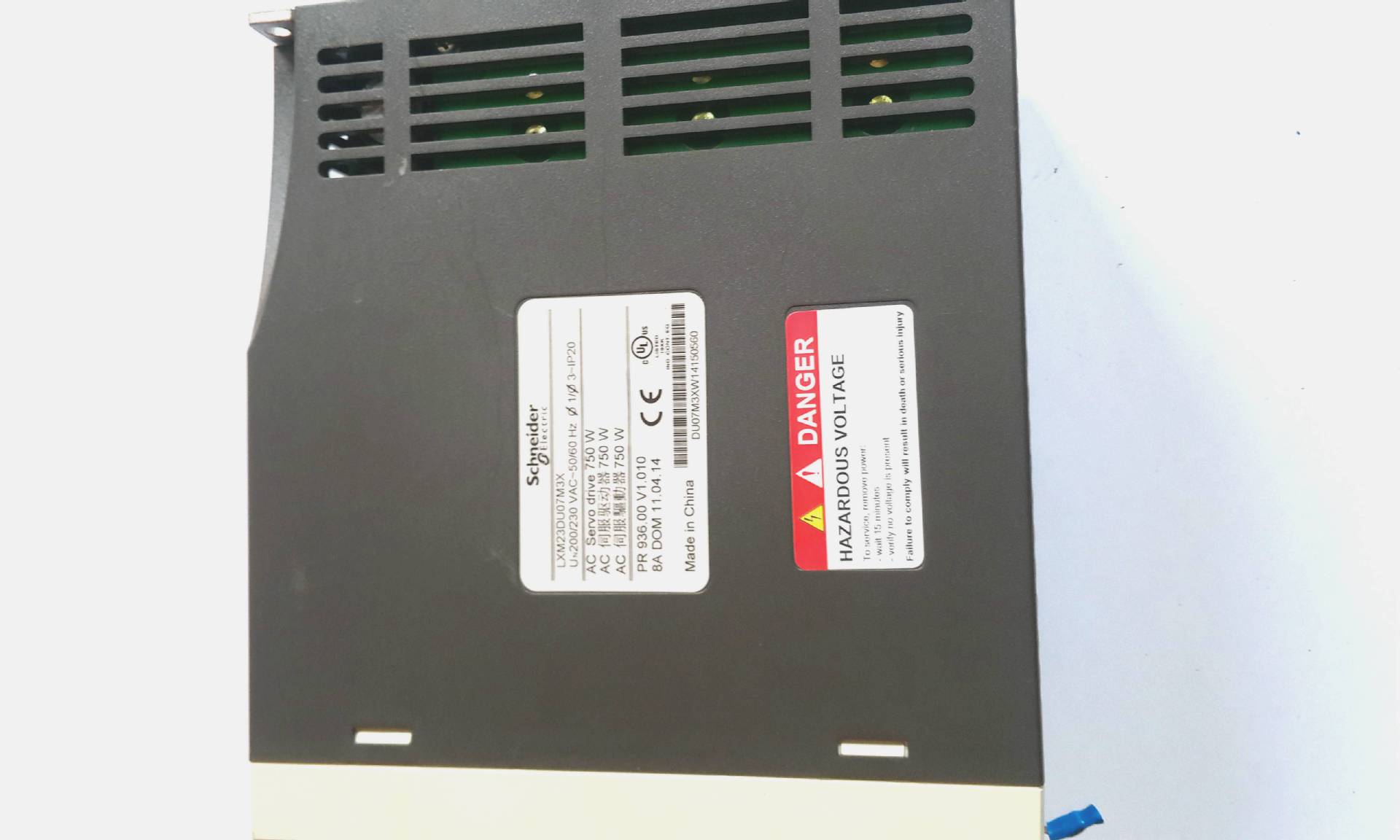 A074*二手拆机 施耐德 LXM23DU07M3X  750W 现货