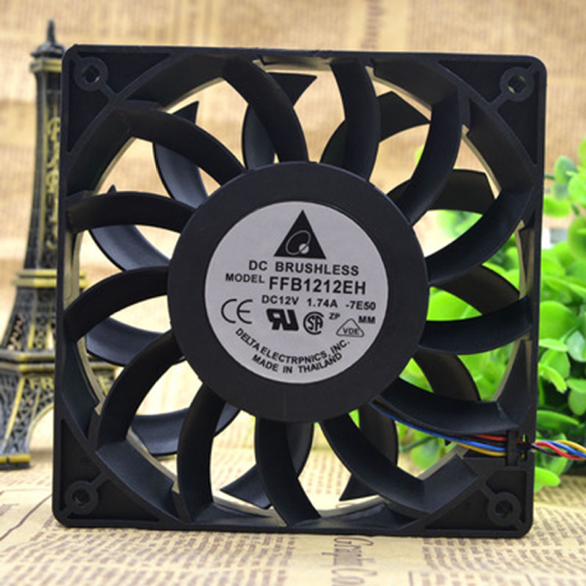 台达 12025 12V 1.74A 12CM 调速 大风量增压 机箱风扇 FFB1212EH