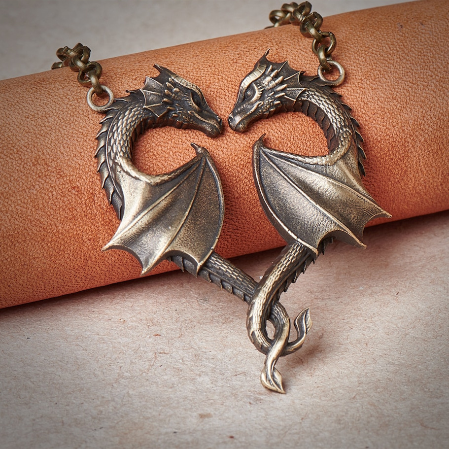 1 Piece Quantity Retro Cool Style Heart Shape Dragon Alloy Plating Unisex Necklace