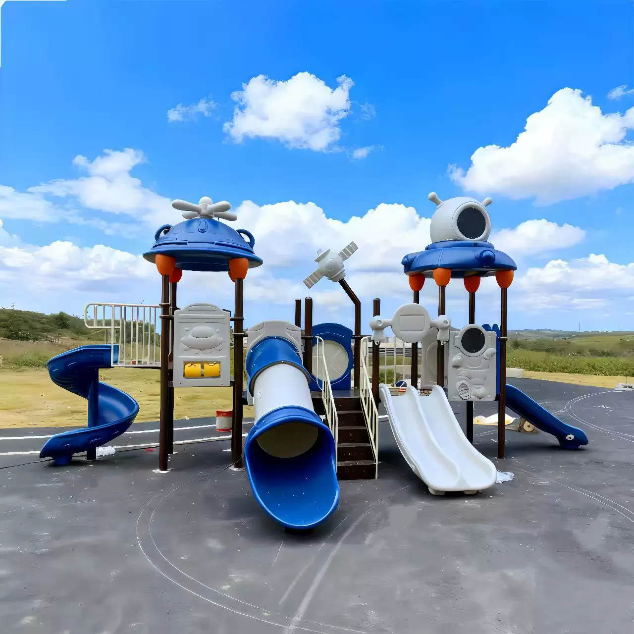 幼儿园室外滑滑梯户外大型攀爬秋千组合儿童滑梯小区公园游乐设备