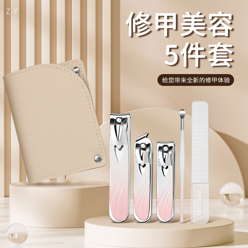 Handheld set for nails
