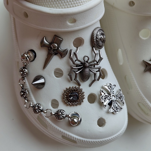 Adaptive cross hole shoe accessories, floral shoe clips, metal decorative cross crossbow decorations