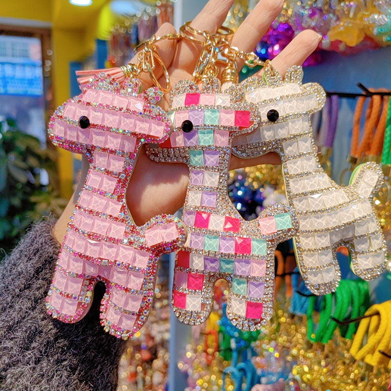 Diamond-encrusted Light Luxury Full Diamond Deer Bag Hanging Keychain Hanging Ornaments Women's Book Bag Pendant Cotton-filled Leather Giraffe Jewelry