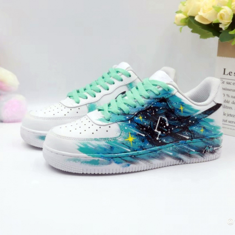 Pure Original AF1 Twelve Constellation Starry Sky Graffiti Hand-painted Air Force One Sneakers for Men and Women, Couple's College Style White Shoes