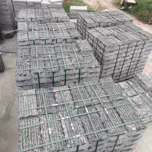 Плитка пола из камня с дымчатым синий штукатурным поверхностным лезвием лазурного гранита, плитка для двора