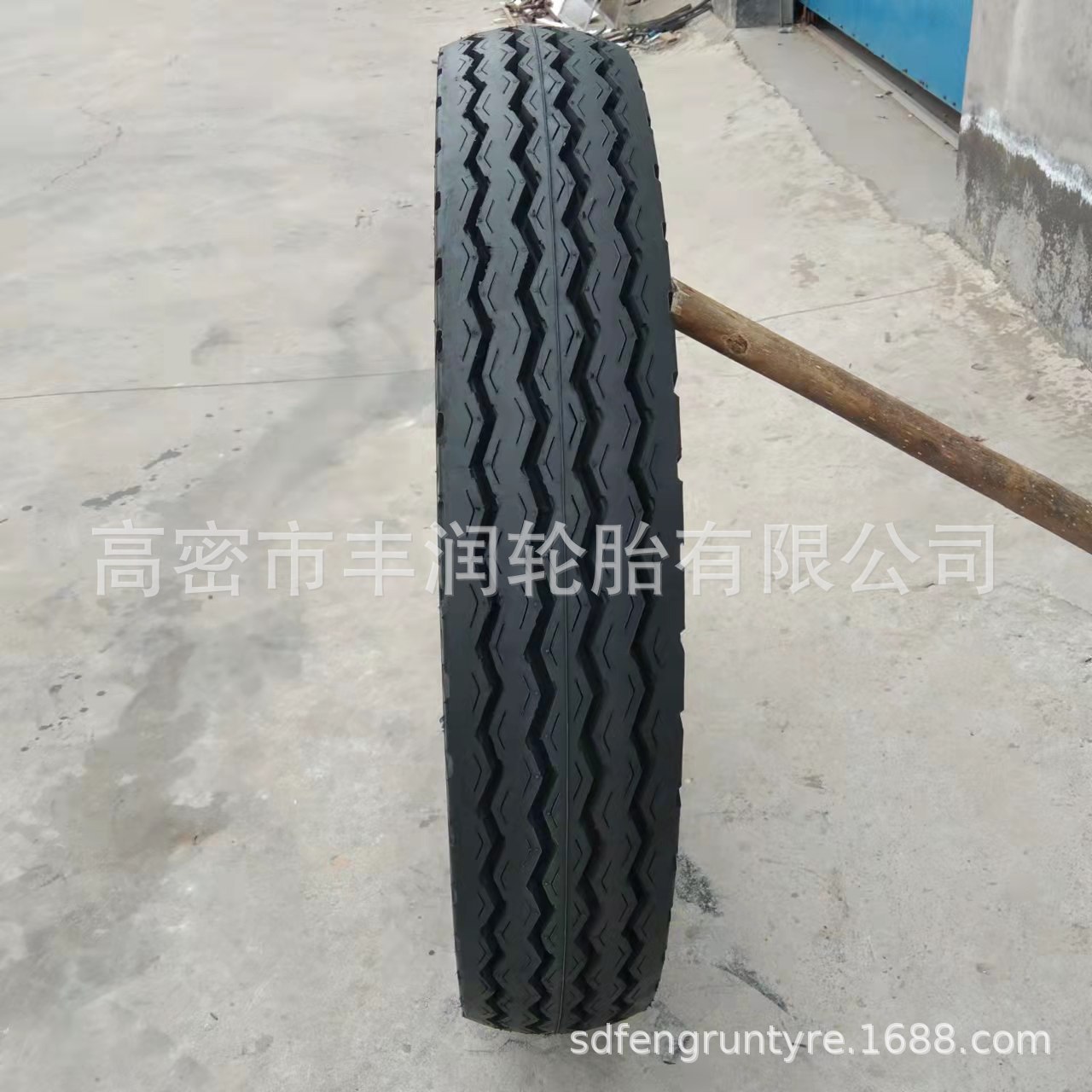现货销售斜交轮胎8.25-20风神825-20水曲花纹轮胎