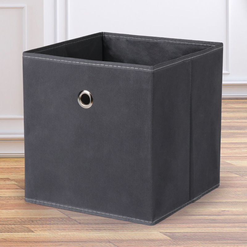 발견 된 둥근 구멍 회색