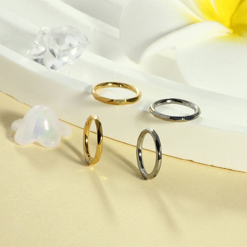 Labret piercing jewelry detail image
