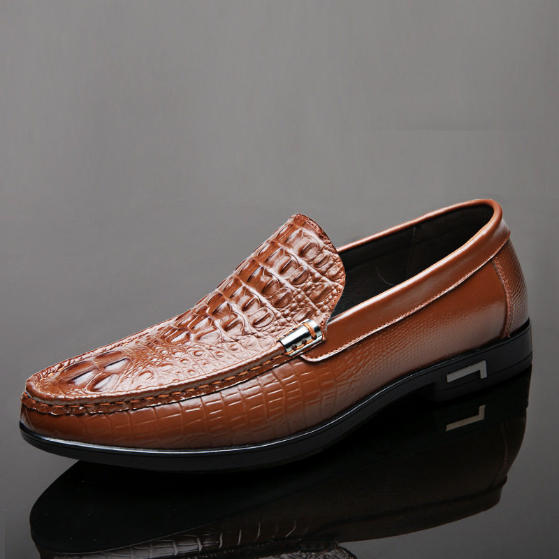 Giày lười nam da vân cá sấu mũi tròn gót thấp, giày Loafer xỏ chân tiện lợi cỡ lớn — 26198 màu nâu, 26198 màu đen
