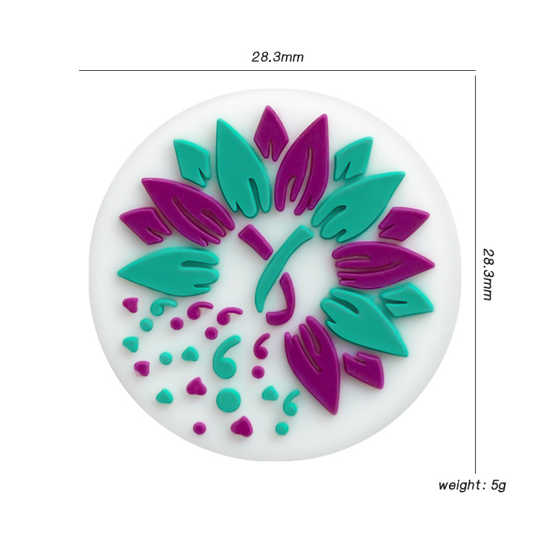 Food-grade blue and purple flower silicone beads children's creative DIY nipple chain accessories cartoon silicone beads wholesale