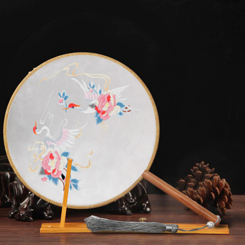 Bordado DIY hecho a mano fan bordado principiante material paquete antiguo cinta poke bordado Suzhou bordado regalo