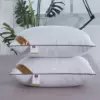 Great Wall quilted pillow (one piece)