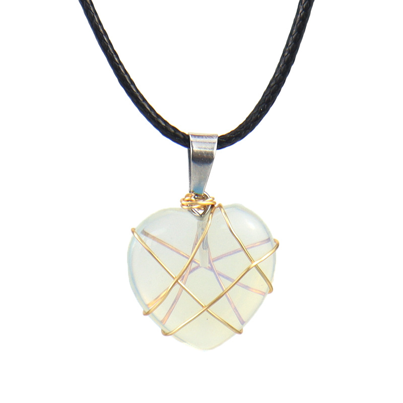 Retro Heart Shape Crystal Copper Plating Pendant Necklace 1 Piece