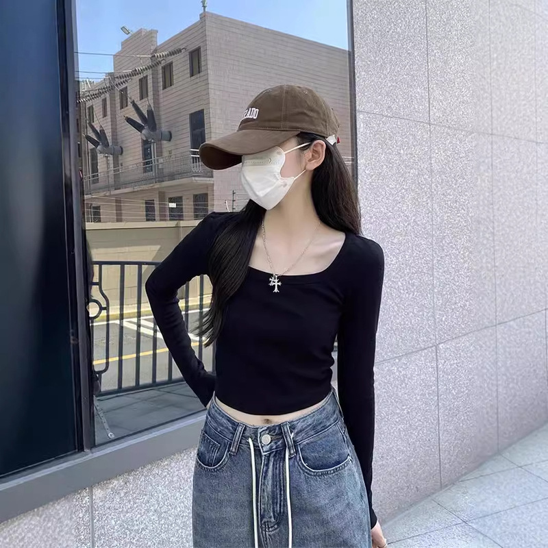クロスボーダー卸売り秋冬綿のねじの方襟の薄い長袖のtシャツの女性の短いタイプの中で外に身を修める底のシャツを着ます。|undefined