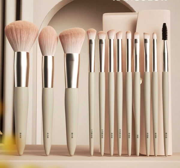 Brush solar-powered, 12 pieces