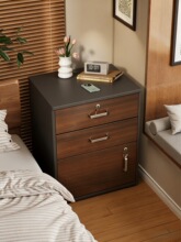 ���ƄӴ��^�����i�������Һ��״�߅�ռ{С���Ӄ�������������