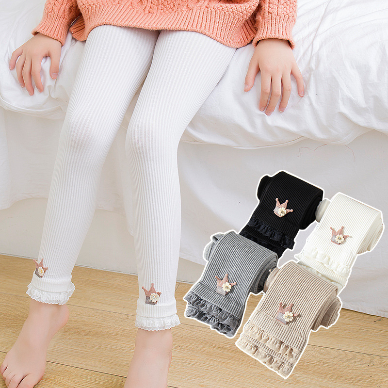 女の子のレギンス春秋のタイプの外は子供の王冠の細いストライプの9分のズボンを着てボールの白い赤ちゃんのズボンの靴下を抵抗します。|undefined