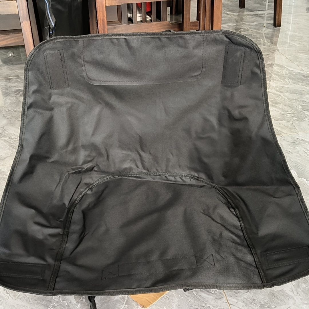 탑스티치 문체어 블랙