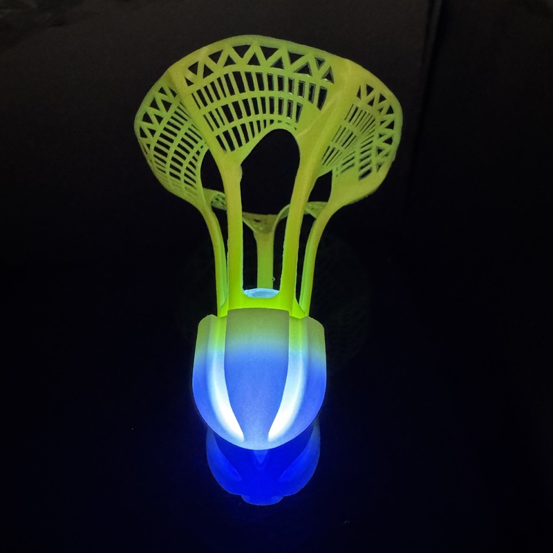 楽客発光バドミントン防風風バドミントン耐打ナイロンボールプラスチックランプ付きLED夜間発光ボール|undefined