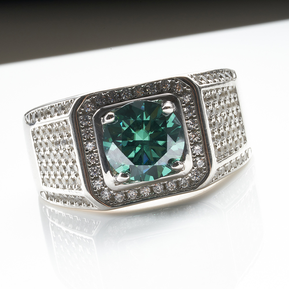 Anillo de diamante de hombre esmeralda de importación galvanizado ventas transfronterizas de Europa y los Estados Unidos anillo de piedra de mosaico