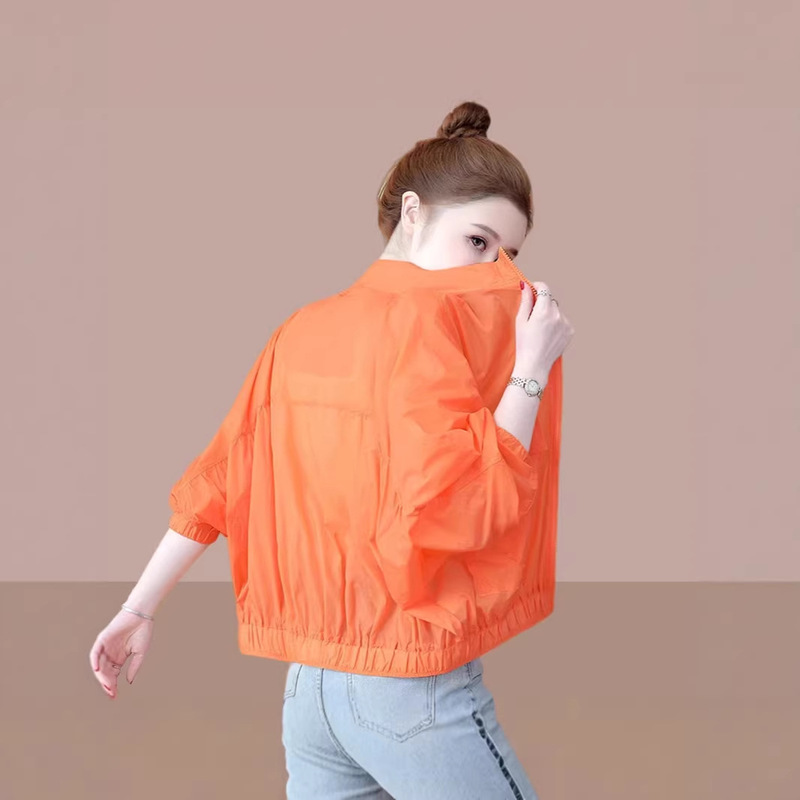 2025 New Style Sun Protection Clothing for Women, Spring and Summer Thin Style, Stylish Loose Short Jacket for Petite Women, Casual Top