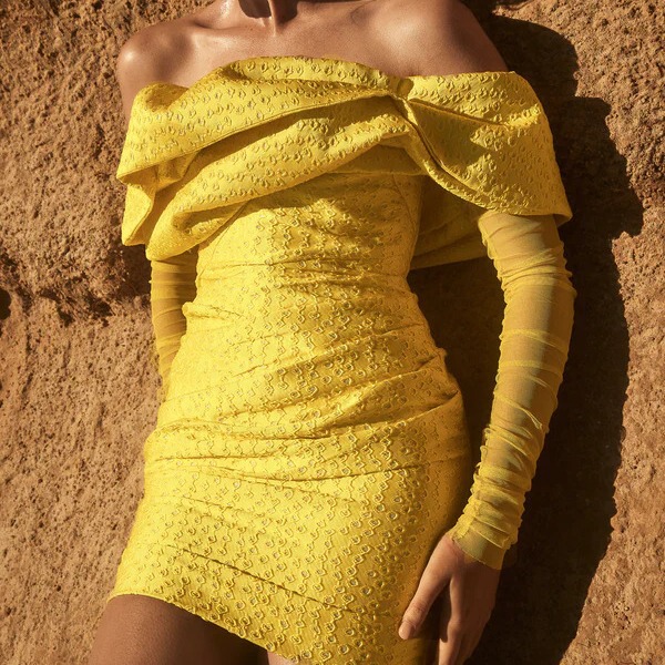 European and American women's sexy elegant jacquard chest-wrapped V-neck backless transparent long sleeve short women's dress dress high-end dress