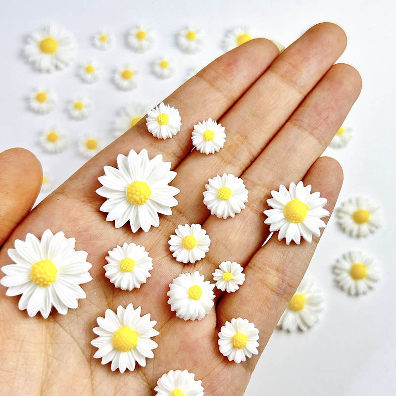 Relieve de primavera pequeña margarita pegatinas de uñas tamaño de óleo tridimensional flor blanca decoración de uñas al por mayor