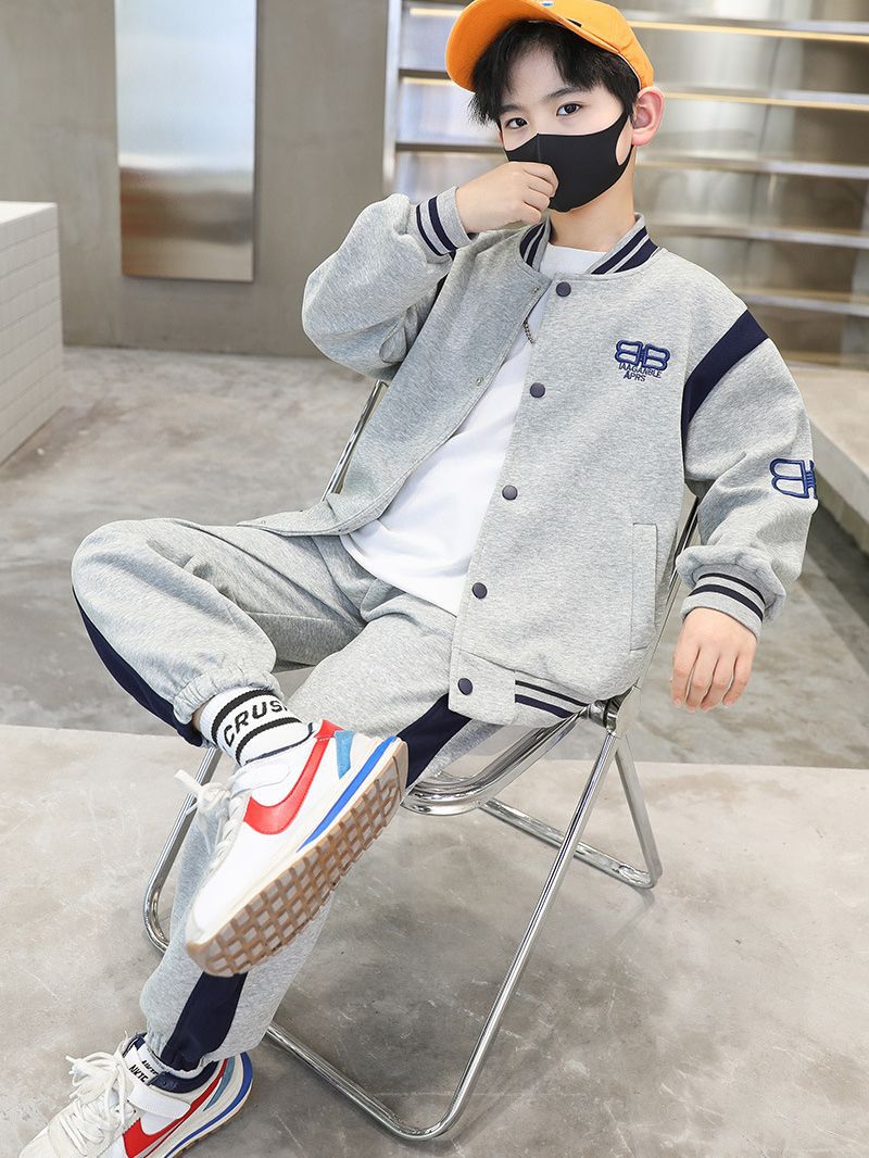 Children's Clothing Boys' Suit Spring and Autumn 2026 New Style for Older Children, Stylish Internet Celebrity Children's Autumn Casual Two-Piece Set Trendy