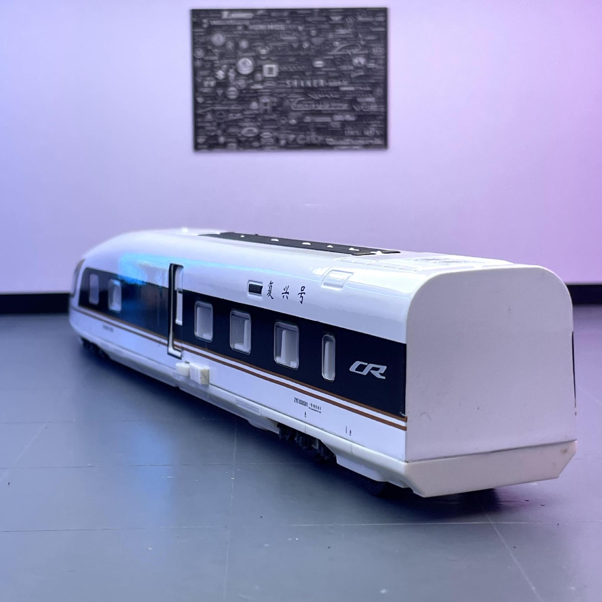 Negro Mamba Aleación de alta velocidad ferrocarril renacimiento de una sola sección de doble sección Motor Car eléctrico con sonido y luz juguete coche música modelo adornos