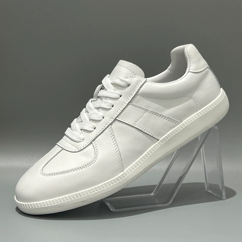 Кожаные кроссовки мужские 2024 новые дышащие чистые белые повседневные туфли
