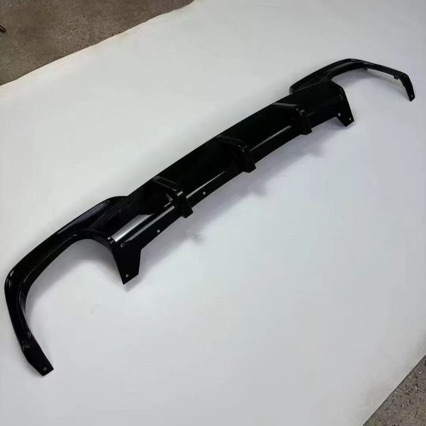 For BMW X3 F25 with Vertical Bar Light Rear Lip Gloss Black Carbon Fiber Rear Diffuser