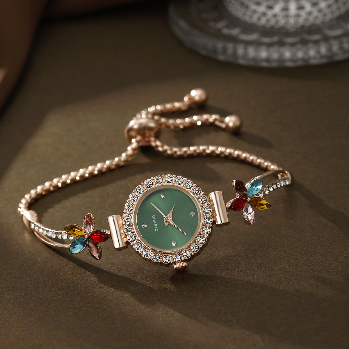 Women's Gender Sweet Style Sweet Flower Buckle Quartz Watch Women's Watches