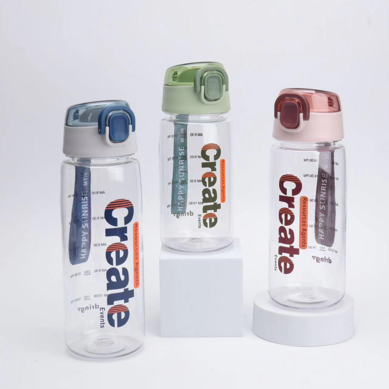 Verano de alta calidad caliente venta al por mayor bebida directa taza de agua de plástico con mango simple letras inglesas material de grado alimenticio