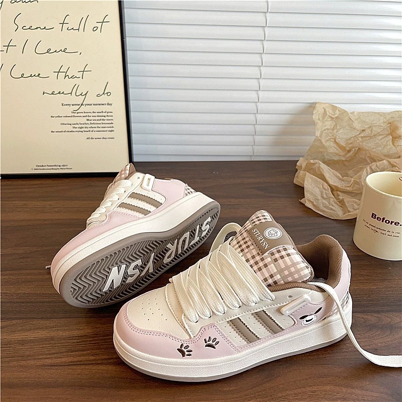 Zapatos de mujer, zapatos de pan de suela gruesa, zapatos de pan de mujer, 2026 nuevo otoño, estilo de Hong Kong, zapatos casuales de nicho para estudiantes de mujer