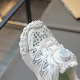 Boys Single Mesh Rotating Button sneaker 2024 Summer New Mesh Breathable Children's Kick-proof Simple Running Shoes