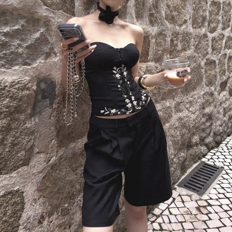 Black Embroidered Vintage Tube Top, Pure Desire Style, Sexy Slim-Fit Vest, Short Top, Vintage Blue Flared Jeans
