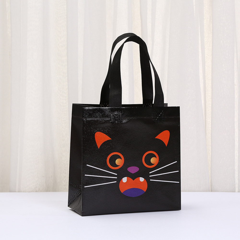 Impresión de dibujos animados no tejidos bolsas de Halloween bolsas de regalo dulces bolsas de compras al por mayor image 3